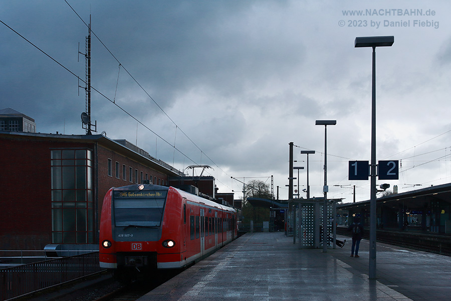 426 007 in Bochum Hbf