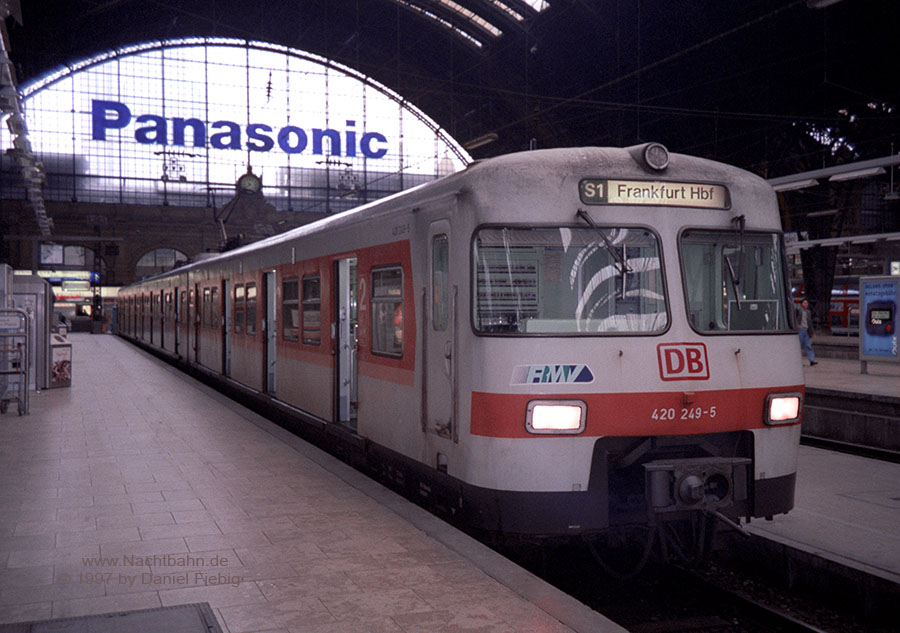 420 249 in Frankfurt/Main Hbf