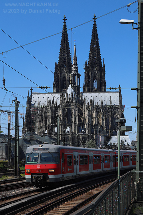 420 458 & 457 in Köln Hbf