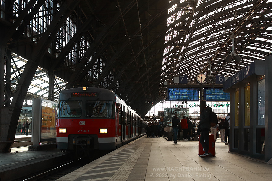 420 464 & 436 in Köln Hbf