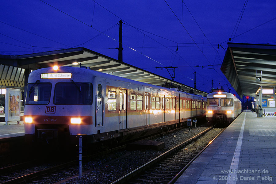 420 199 & 084 in München-Pasing